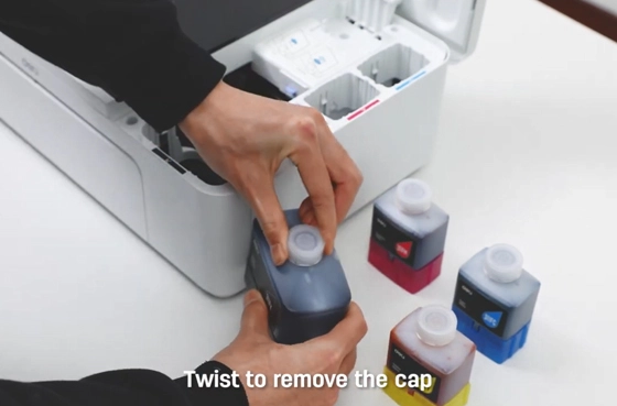 03 Εμφάνιση μπουκαλιού μελάνης Deli εκτυπωτής D311NW μελάνια