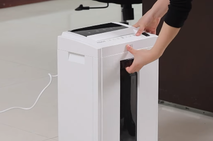 Deli ET051 καταστροφέας χαρτιών