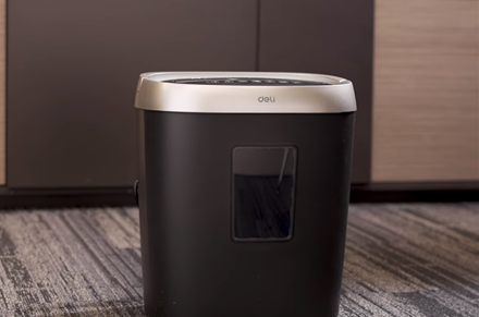 Καταστροφέας Ε9922