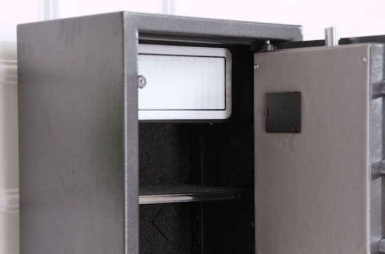 01 Deli ET623 ασφαλές κιβώτιο διπλές κλειδαριές