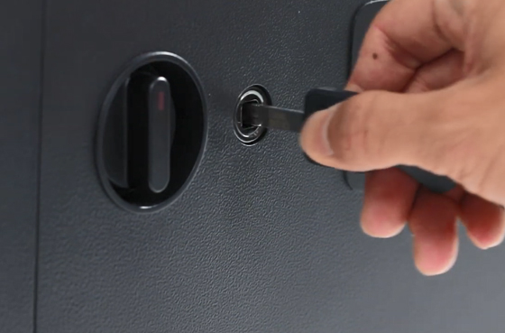 01 LOCKSWORTH VS4522 Μίνι ψηφιακό χρηματοκιβώτιο